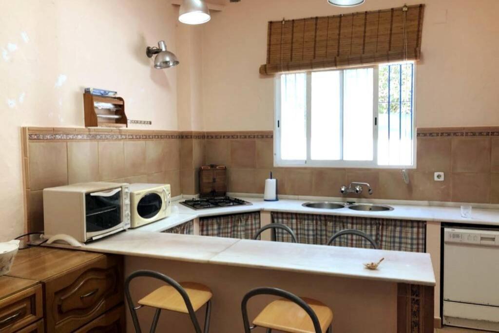 Sagrado Corazon - Chalet Con Piscina, A 25M Playa 산루카데바라메다 외부 사진